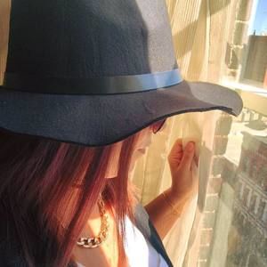 Meet your Posher, Jacqueline